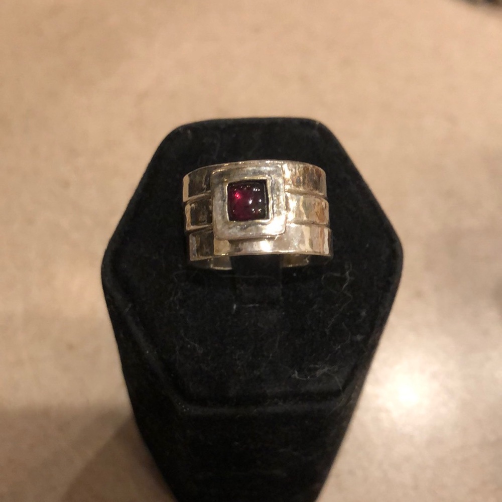 Silpada stackable ring